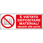 [E18021KS] E18021KS - Etichetta adesiva vietato materiale davanti porte EN ISO 7010